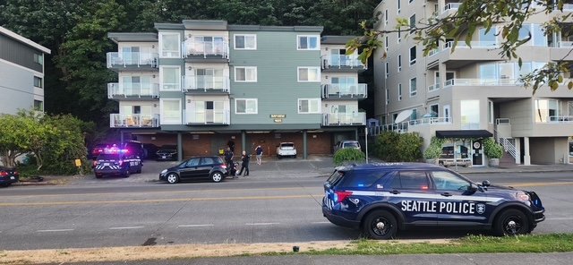 Close call reported in Harbor Avenue crash