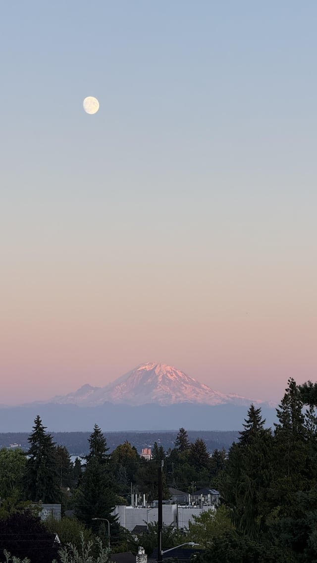 Rainier was showing off last night