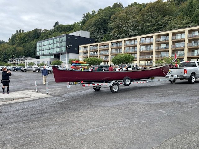 VIDEO: Duwamish Tribe canoe family begins Paddle to Elwha with West Seattle departure