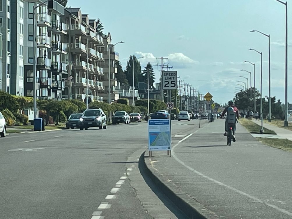 FOLLOWUP: SDOT says it won’t add more parallel parking on Alki Avenue after all