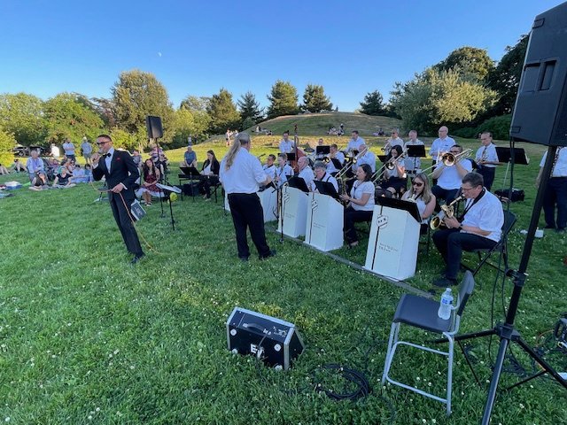 OUTDOOR MUSIC: What’s up next in West Seattle