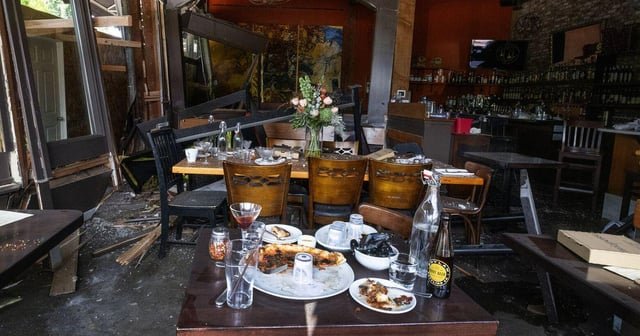 SUV smashes into crowded Seattle pizzeria, hospitalizing 3