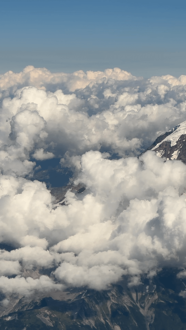 Close Rainier fly by.