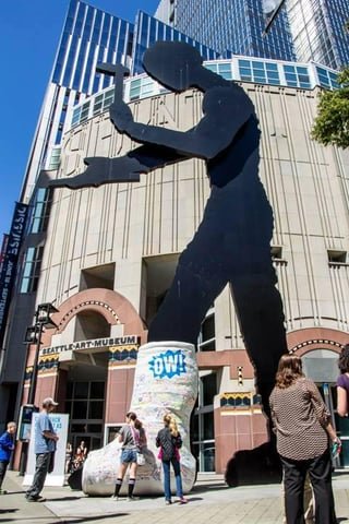 10 years ago, The Hammering Man had an “ow”.