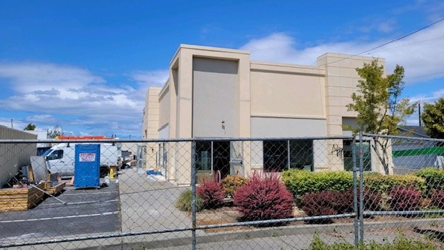 BIZNOTE FOLLOWUP: White Center Wendy’s announces opening date