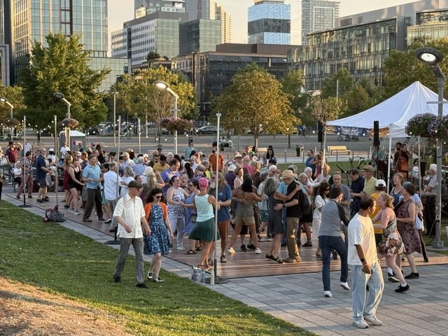 Dancing til Dusk Lake Union Park 8/28 until 9 pm
