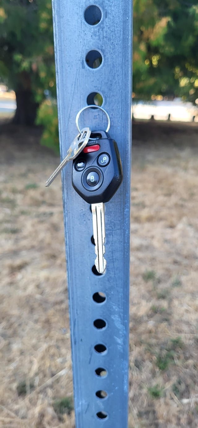 Did you lose your keys near Woodland Park?