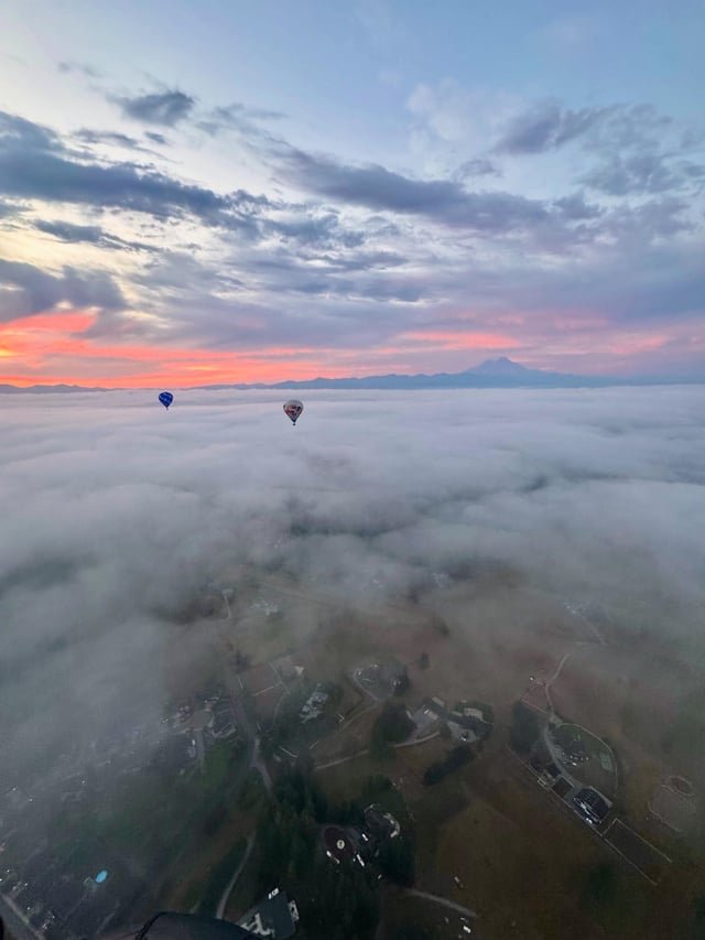 Caught a perfect sunrise over Rainier. We dropped over the White River — only saw 100–120 salmon. Apparently fishermen are running a salmon crypto exchange