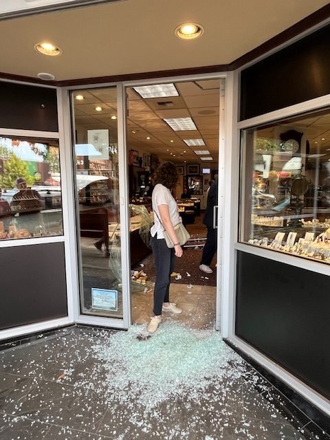 CRIME WATCH FOLLOWUP: Menashe and Sons Jewelers to reopen Tuesday, ‘stronger than ever’ post-robbery