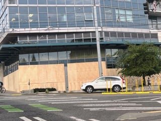 Seattle Leaders Debate Groceries As New Building Owner Says Emptied Broadway Whole Foods Has Lease Through 2038