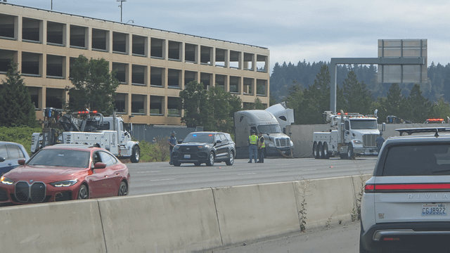 I-5 Southbound is screwed.