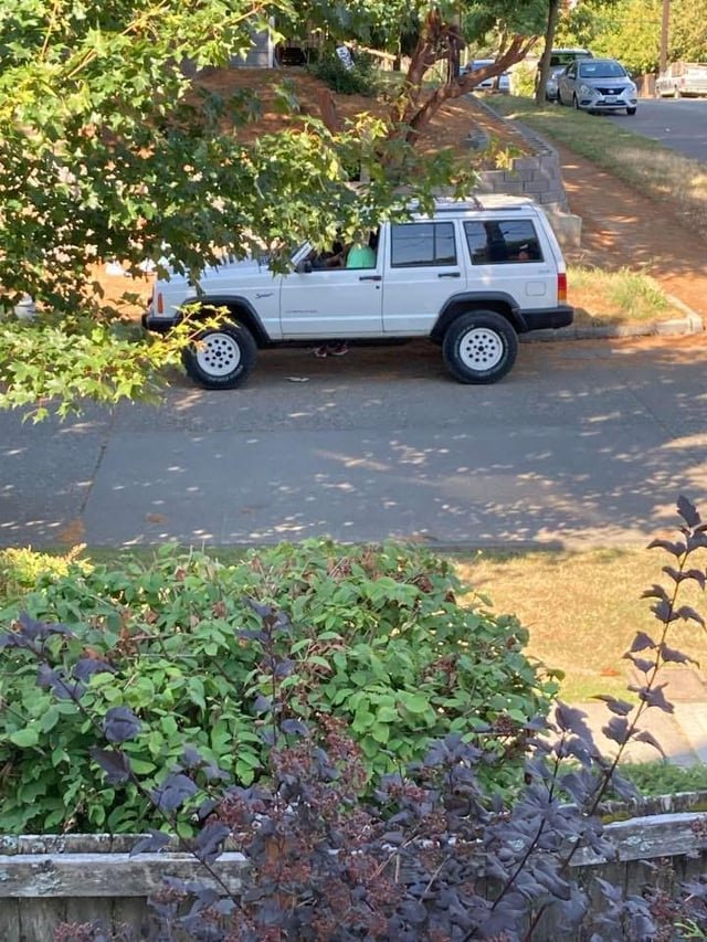 🟥 Stolen White JEEP – Please Keep an Eye Out — with all recent Updates