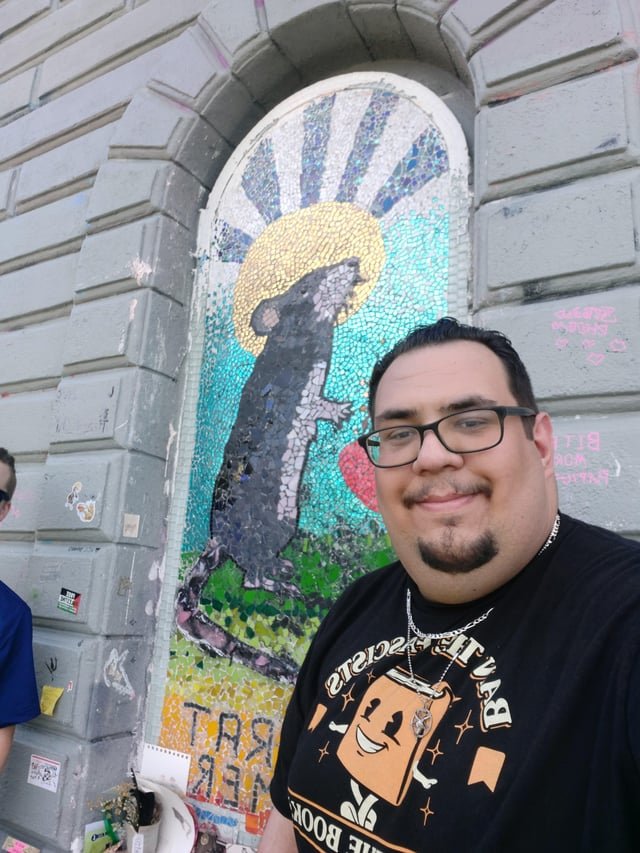 here visiting from Florida Proud to have made this pilgrimage to St Rat! 🐭