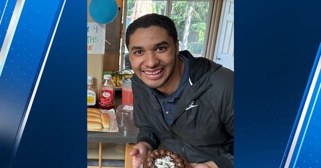 Have you seen him? Officials search for missing Seattle teenager (Gavin Nickerson, 19)