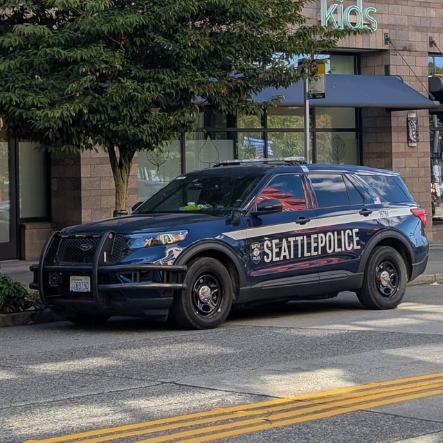 More of this, please! Let’s make every bus stop an SPD parking spot. 😍