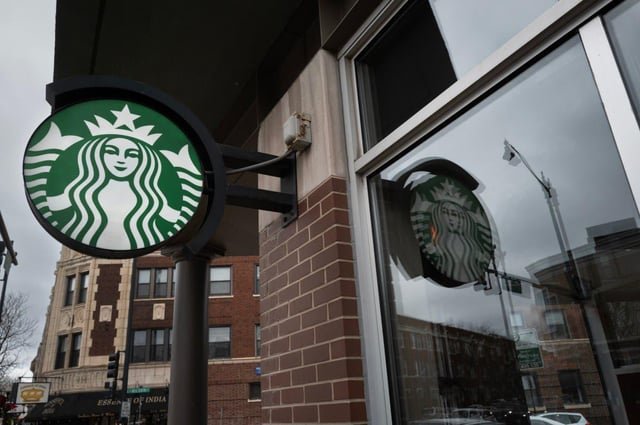 Starbucks to Close Over 150 Stores Across US, Canada: Wha…