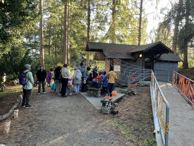 HALLOWEEN: Host a cabin at Camp Long’s Trail or Treat!