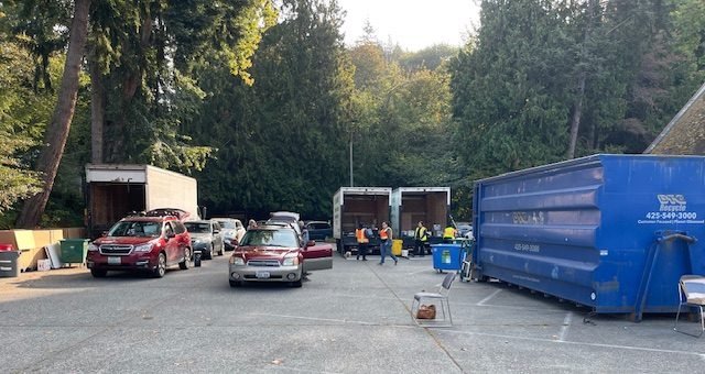 HAPPENING NOW: Fauntleroy Church’s almost-fall Recycle Roundup off to ‘nonstop’ start