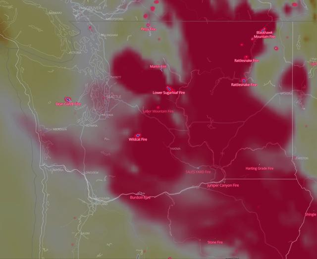 Current video showing wildfires and heavy smoke across Washington