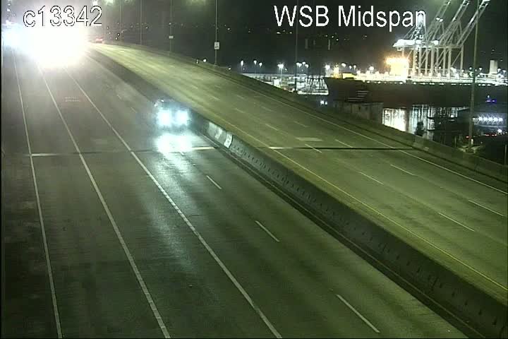TRAFFIC CAMS, WEATHER, ROAD WORK, TRANSIT: Change-of-seasons Monday