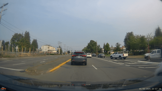 164th Street – I-5 – Lynnwood Exit- Police Chase Ending in Driver Crashing in 2 Cars (Dashcam Footage)