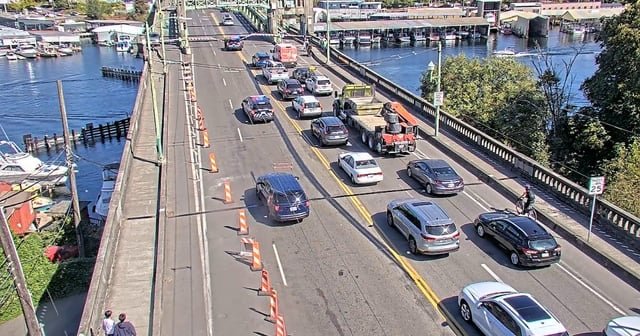 Car jumps open University Bridge in Seattle