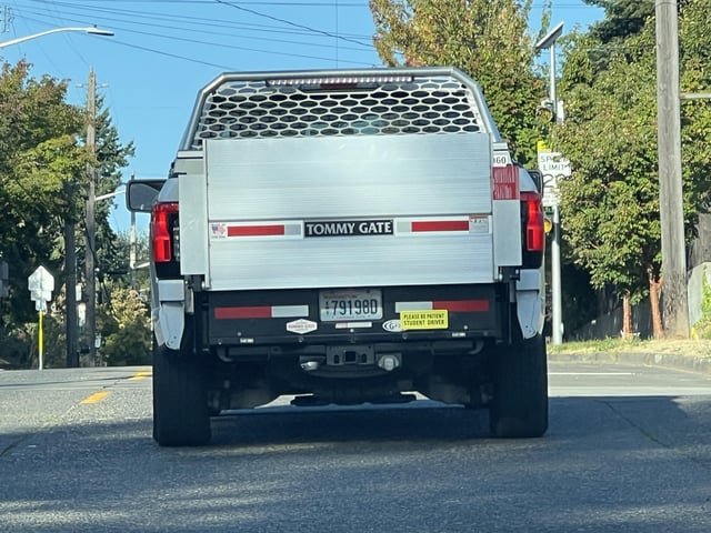 Student Drivers – Now Present on Seattle Parks trucks :)