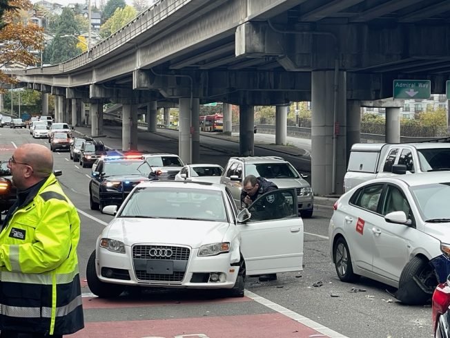 TRAFFIC ALERT: Crash on Avalon/Spokane onramp to eastbound West Seattle Bridge