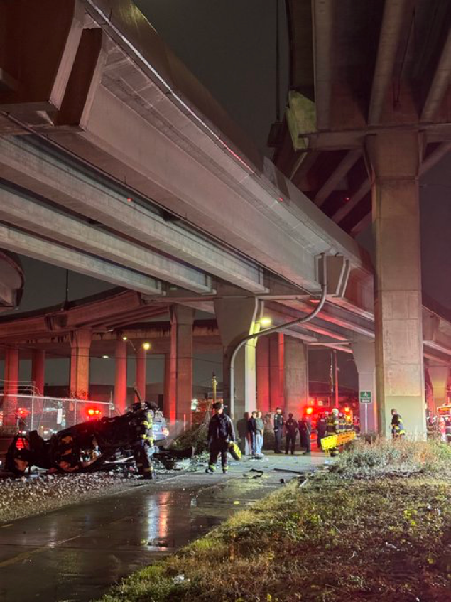 UPDATE: Four taken to hospital after car goes off West Seattle Bridge ramp