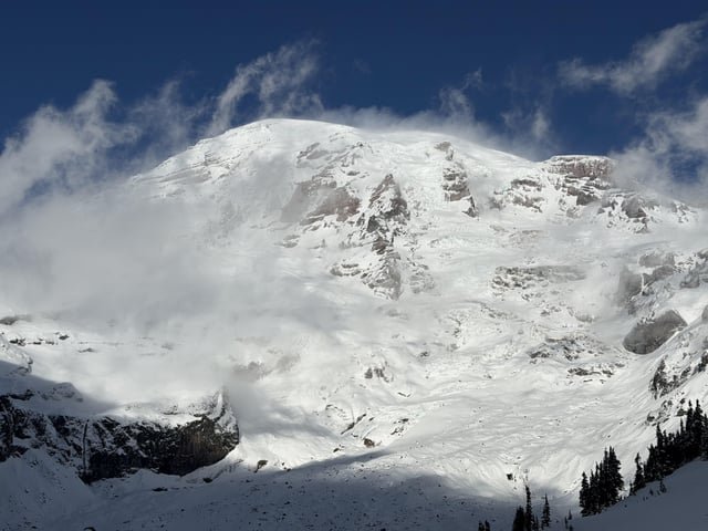 I left Seattle. Happy Thanksgiving from Mt. Rainier!