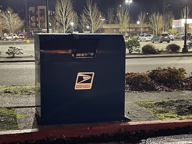 FOLLOWUP: Westwood Village post office’s outdoor mailbox is back