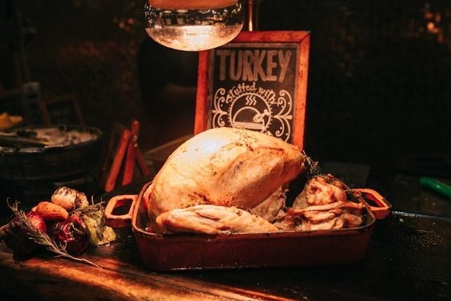 Seattle nonprofits feel the pinch of rising food prices as Thanksgiving approaches