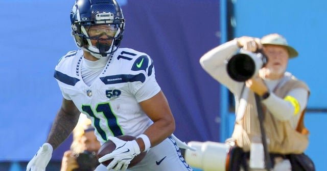 Jaxon Smith-Njigba breaks Seahawks receiving record vs. Titans