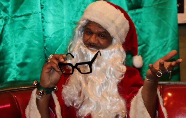 Five reasons to revisit our West Seattle Holiday Guide