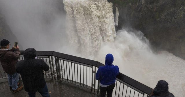 Don’t visit Snoqualmie Falls during floods, tribe says