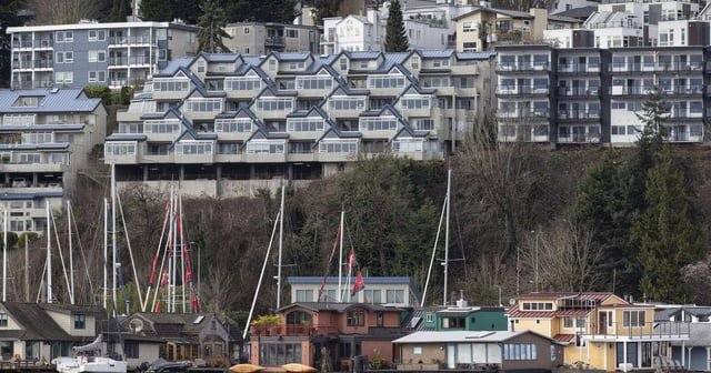 Why Seattle-area homebuyers are shunning condos