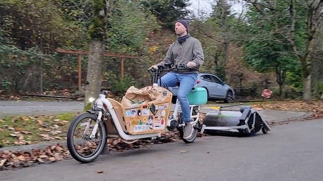 KUOW – Cleaning leaf-clogged bikes lanes on Seattle’s Eastside