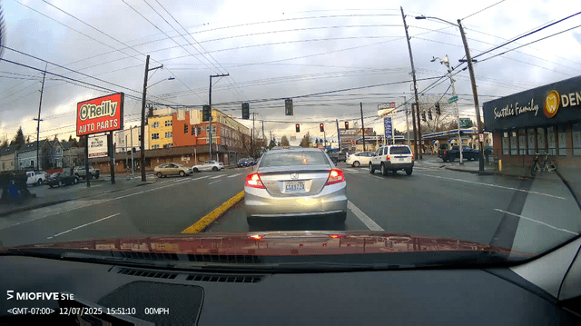 today on aurora: guy with pink bat vs guy with no plates + flashing lights
