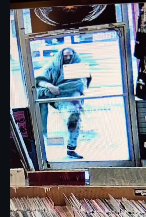 WEST SEATTLE CRIME WATCH: Glass-smashing, again; this time, Easy Street. Plus – West Seattle repeat offender charged in window case elsewhere