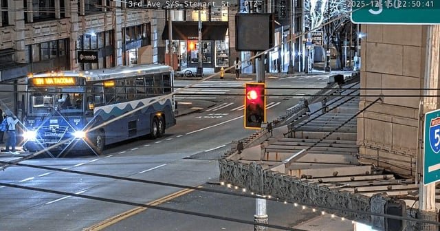 Man arrested for allegedly punching Seattle bus driver multiple times