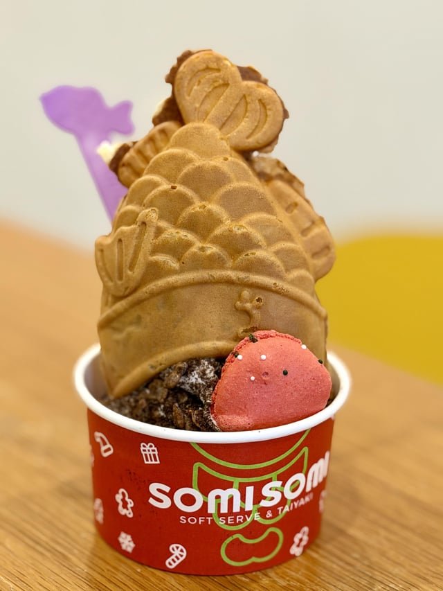 Must try strawberry soft serve with Taiyaki