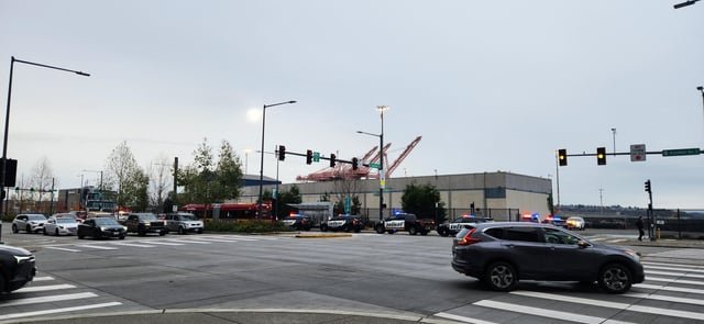 Anyone know what this is all about? Alaskan Way S ~ 1433