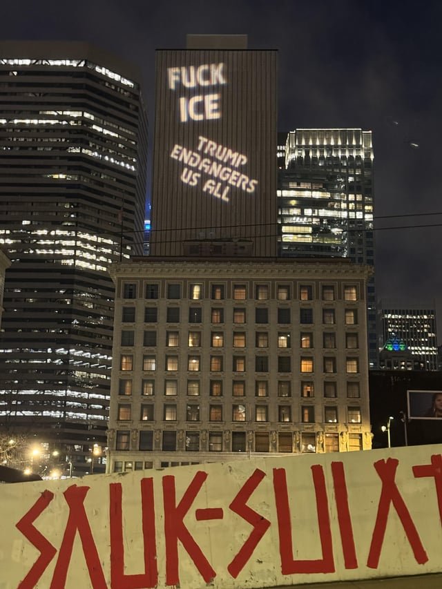 New protest flash signage