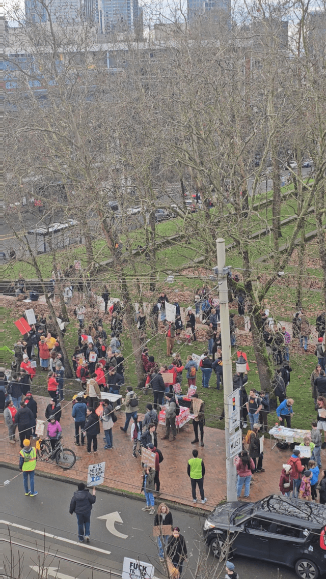 No ICE on Broadway; let’s go Seattle!