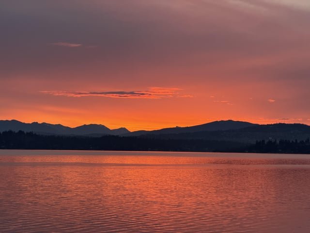 Lake Washington looking east this morning