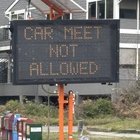 Crossroads Mall cracking down on Friday night car meets at Dick’s