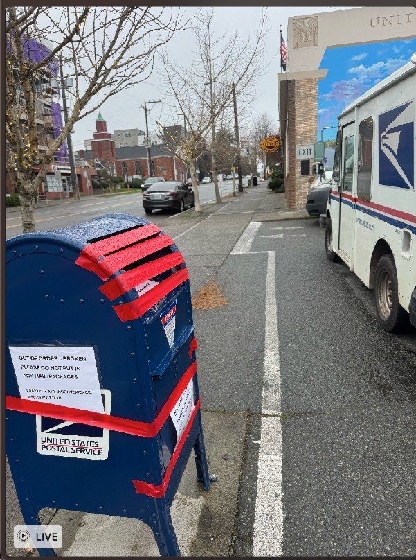 West Seattle Junction Post Office’s outdoor mailbox is out of service again