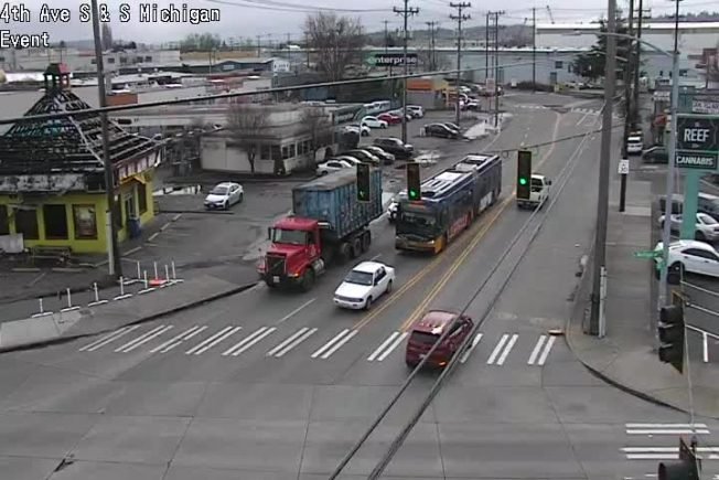 BIZNOTE FOLLOWUP: I Luv Teriyaki sets tentative reopening plan, 3 years after fire