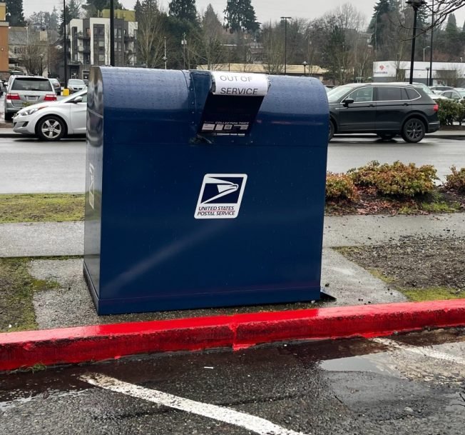 FOLLOWUP: What USPS says about damaged West Seattle mailboxes