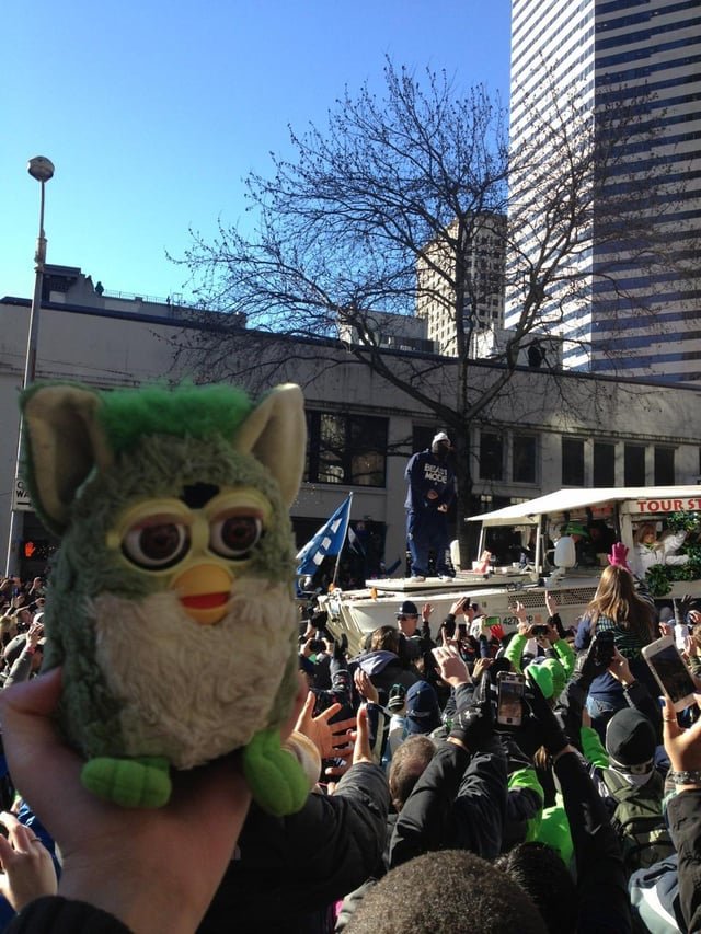 See you at the parade 💚💙